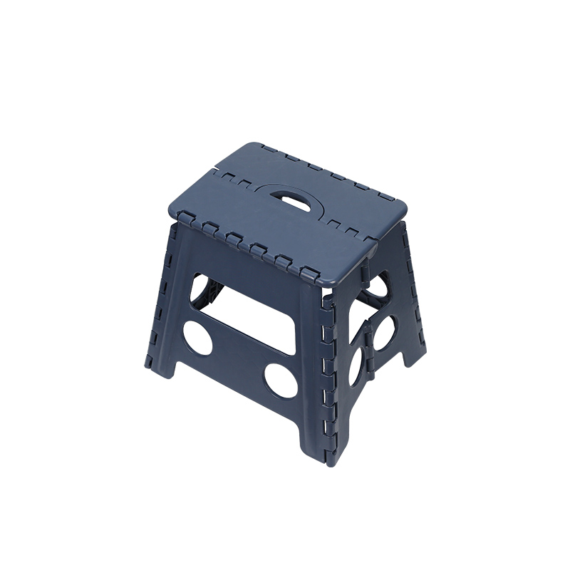 13” Plastic folding step stool