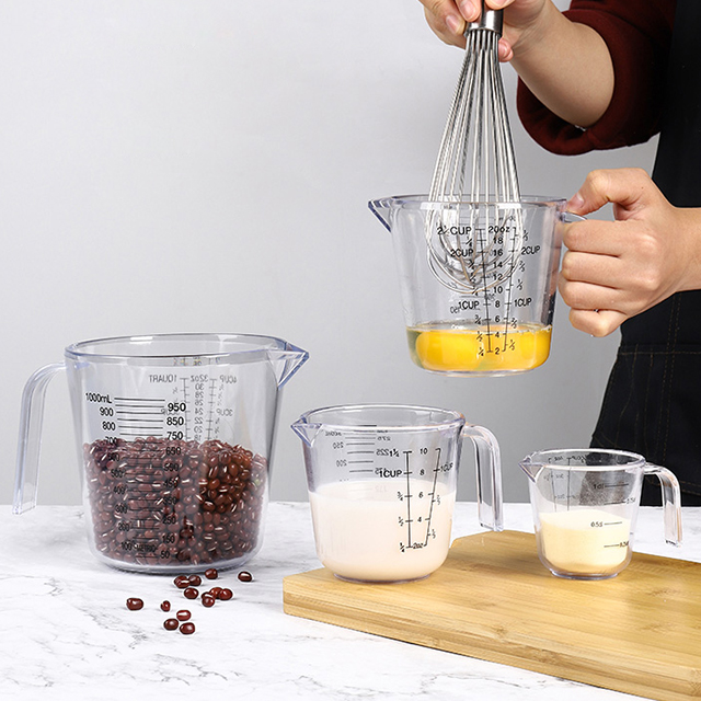 Nesting Stackable Plastic Measuring Cups