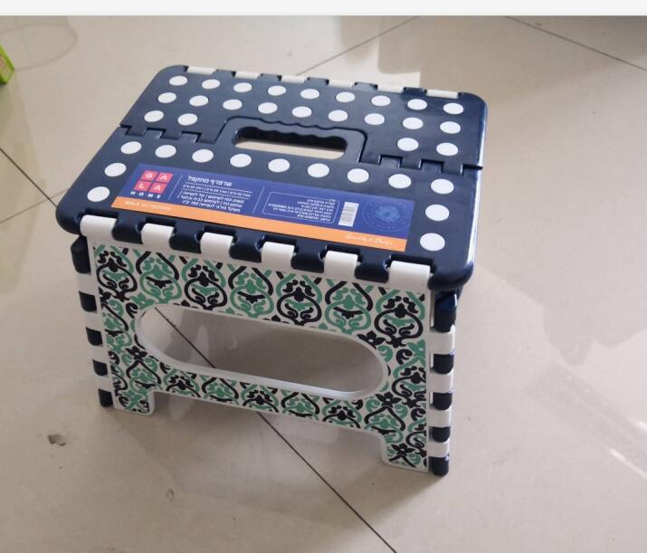 Plastic folding step stool
