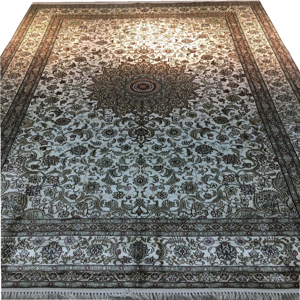 Persian splendor 6x9ft hand knotted silk persian carpet