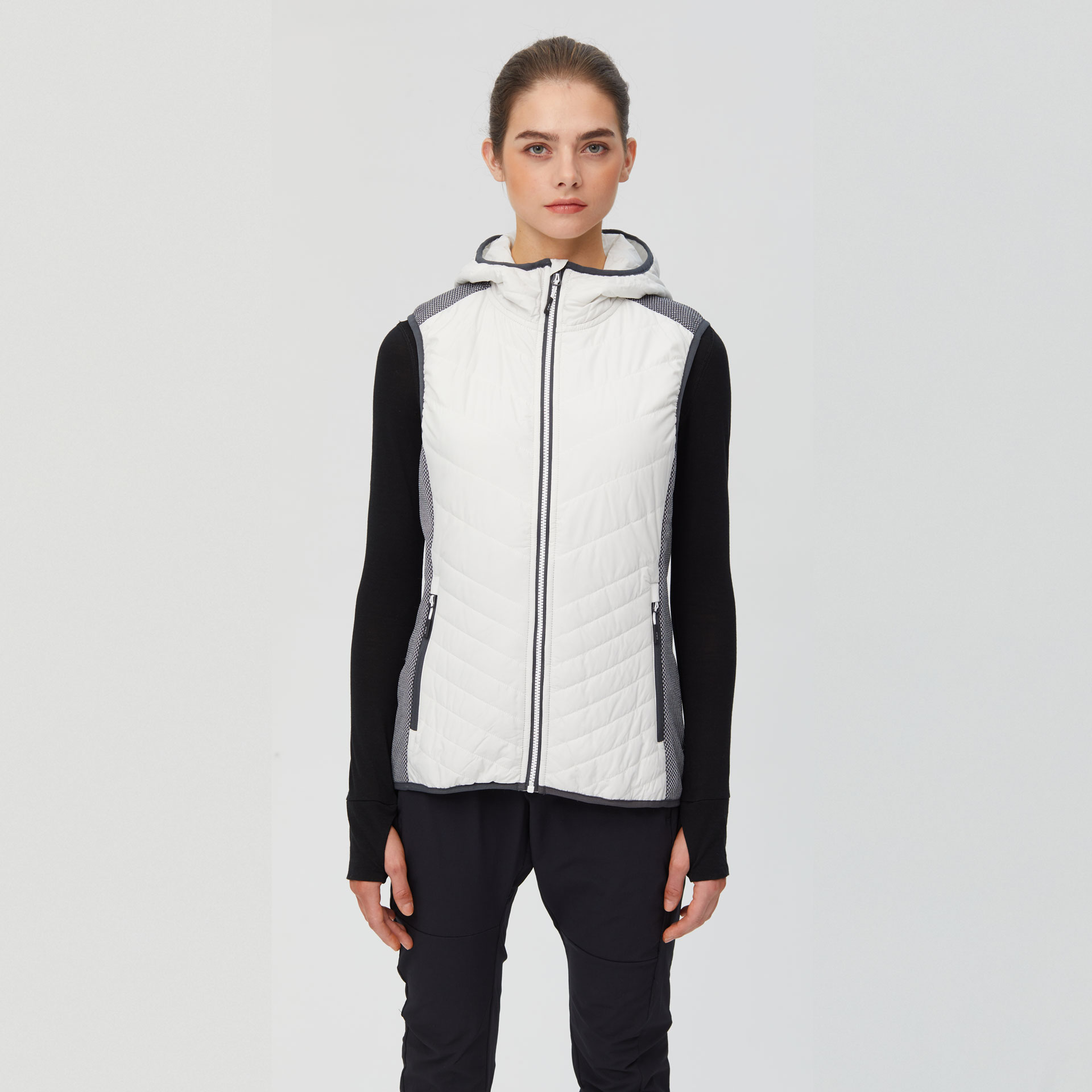 Woman vest with quilting