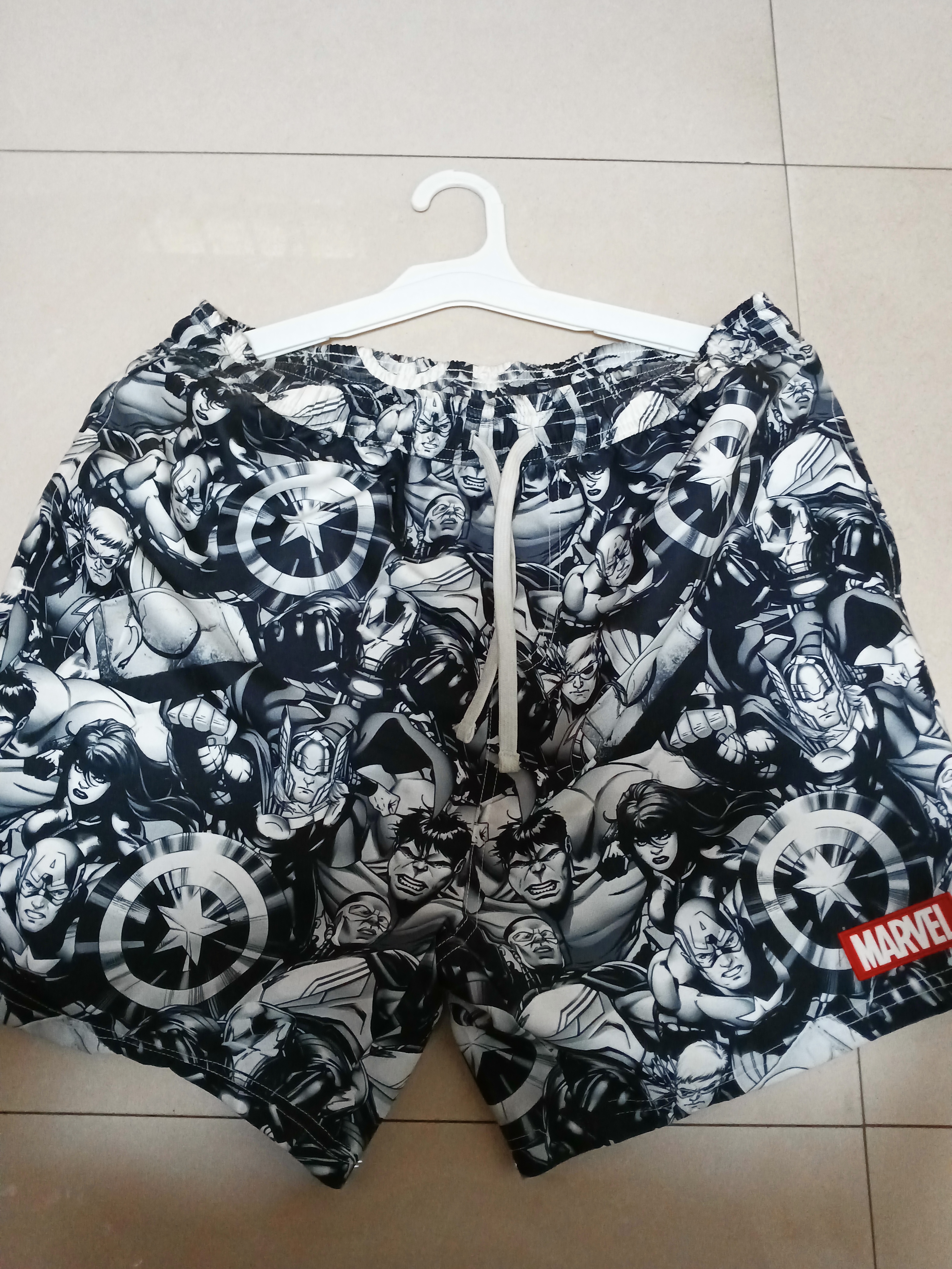 NANCHANG PRAISEFUL GARMENTS CO LTD – vestido de noche 3