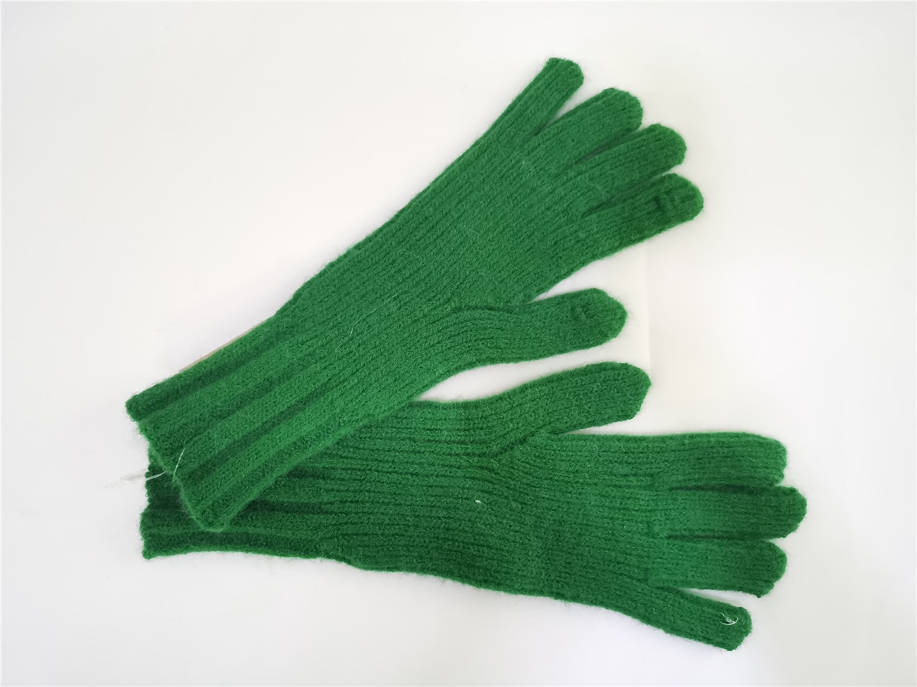 Knitted Gloves