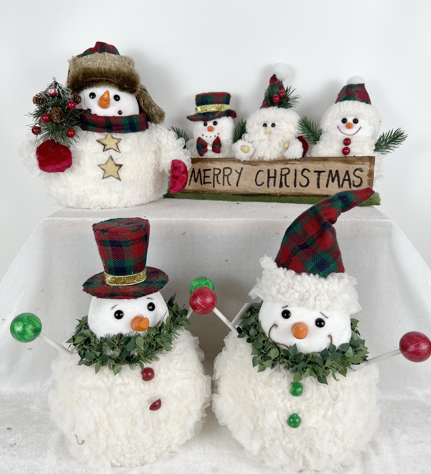 seasonal ecoration animals