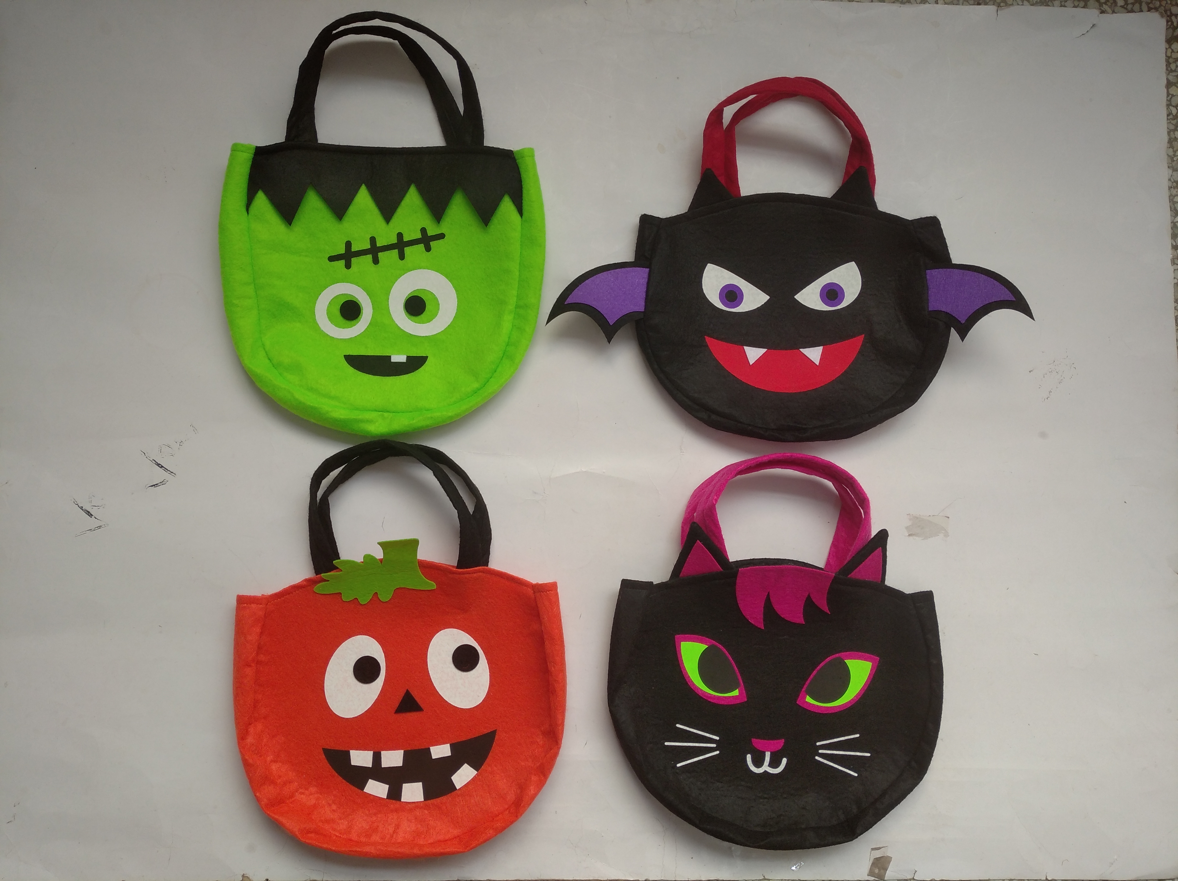Round Felt Treat Bag
