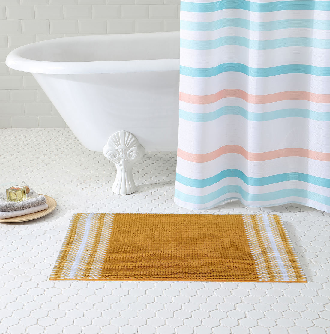 Chenille bath mat
