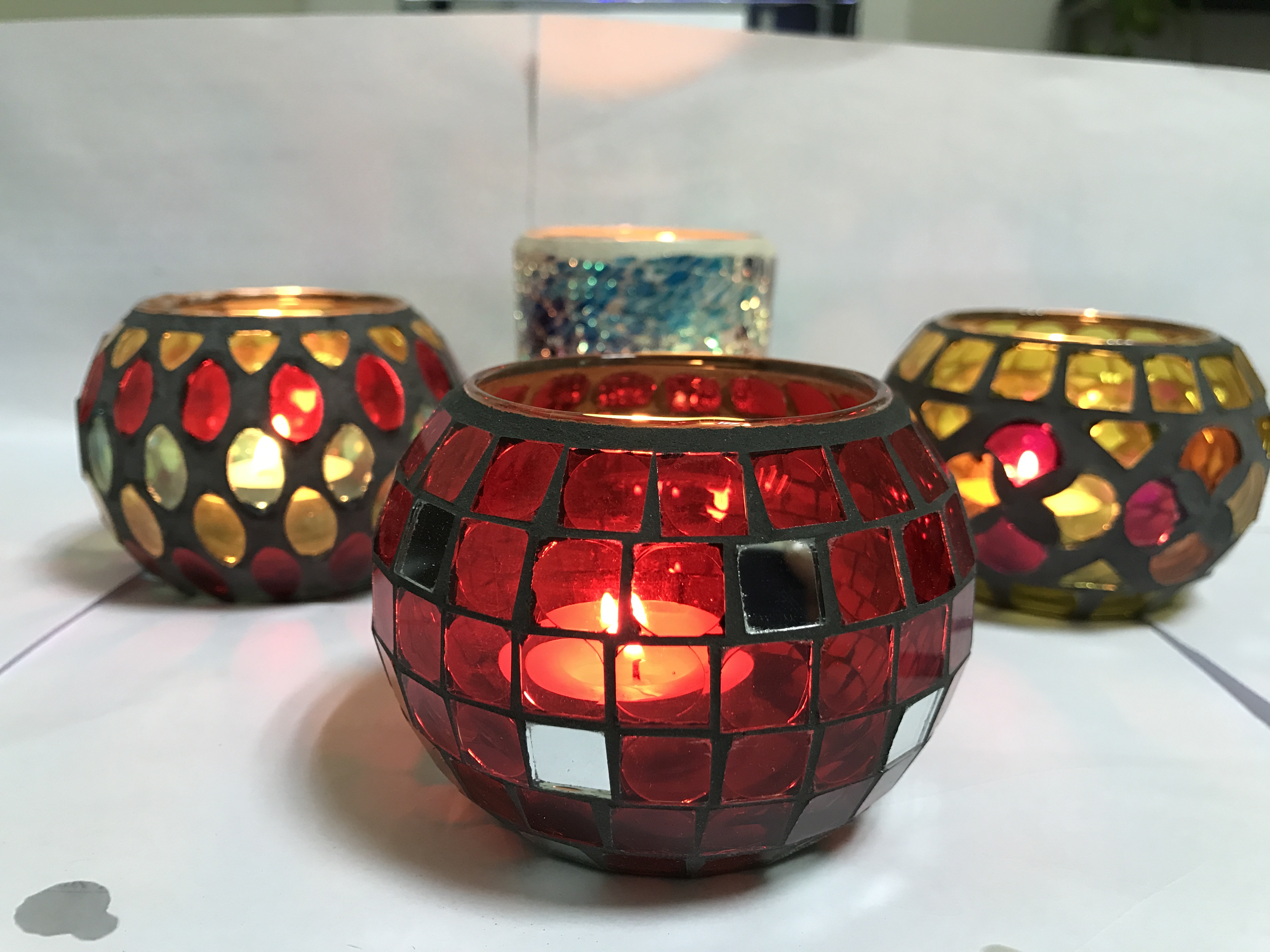 Glass mosaic candle holder