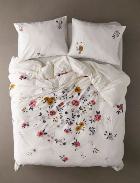 Embroidery sheet set,duvet set,quilt cover set