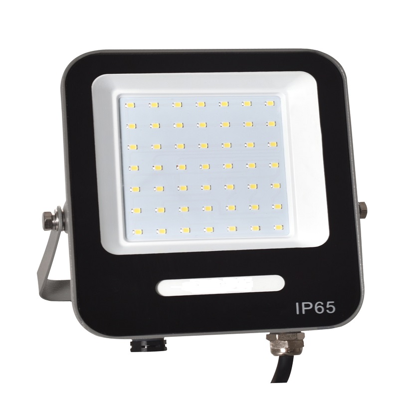NINGBO YIYUAN LIGHTING TECHNOLOGY CO.,LTD. – lámpara de escritorio 3