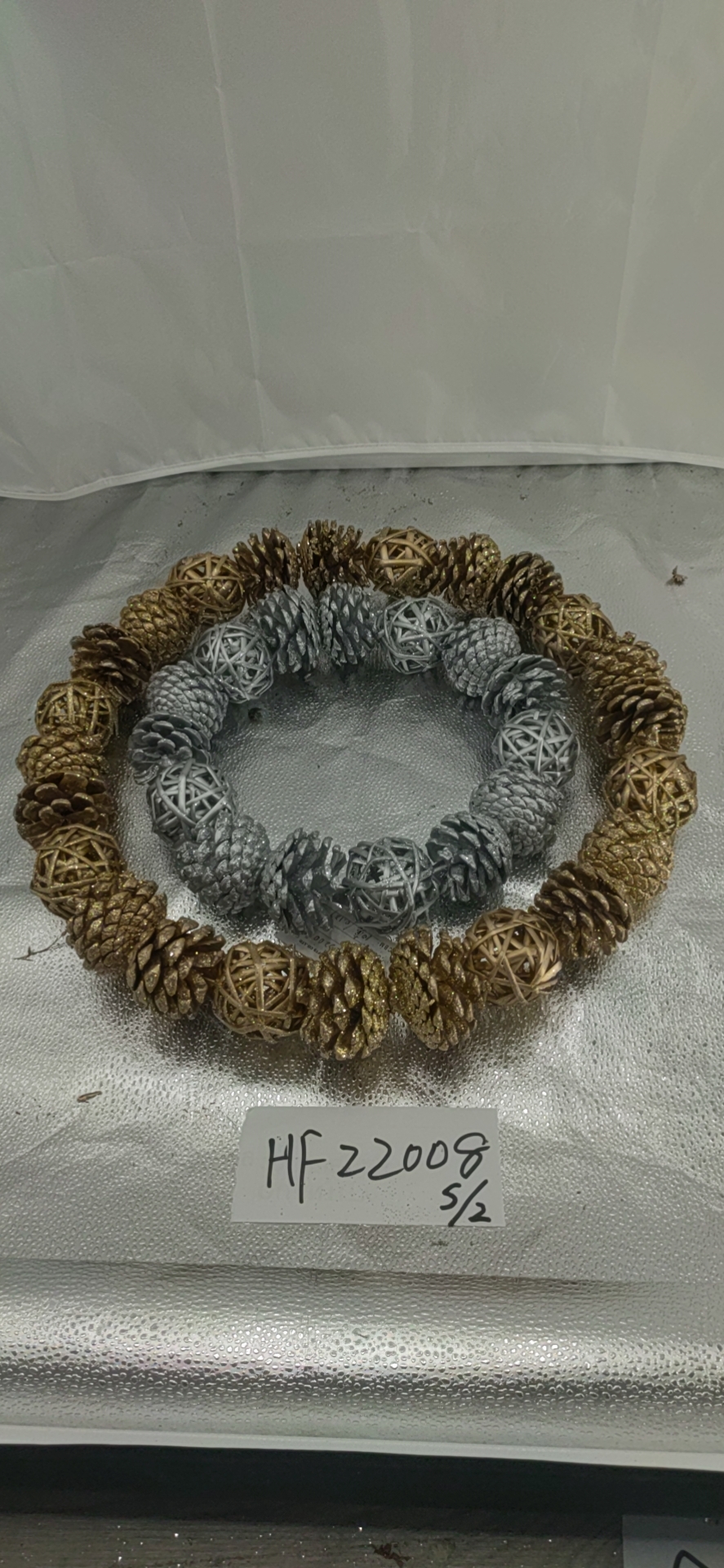 Pinecone wreath wooden Natural decoration products HF22008