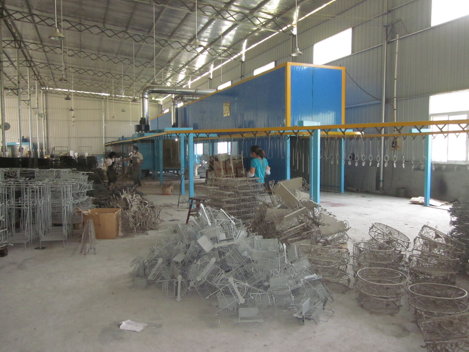 Fuzhou Yibai Crafts Co., Ltd. – wooden mirror 1