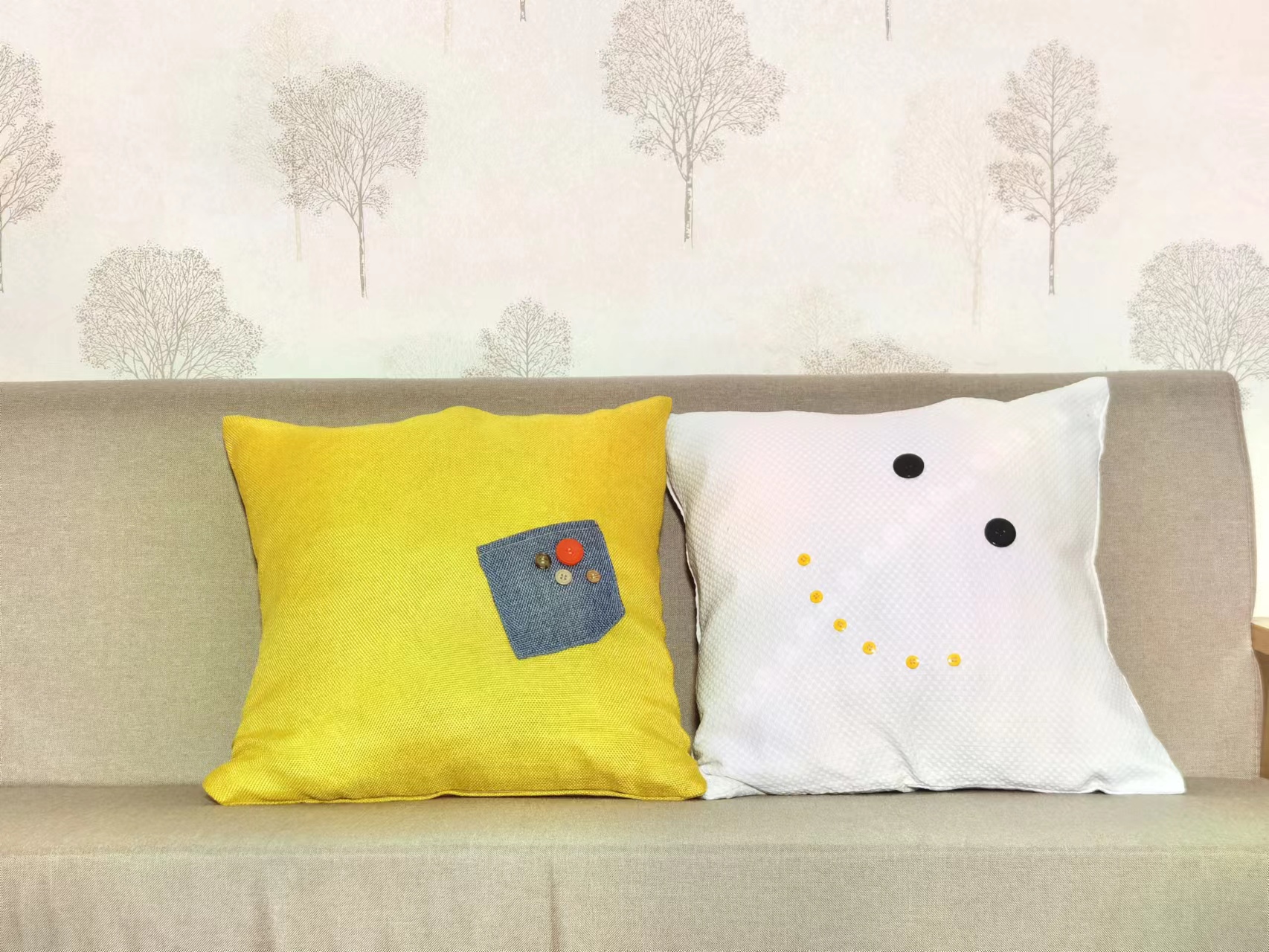 Cushion クッション