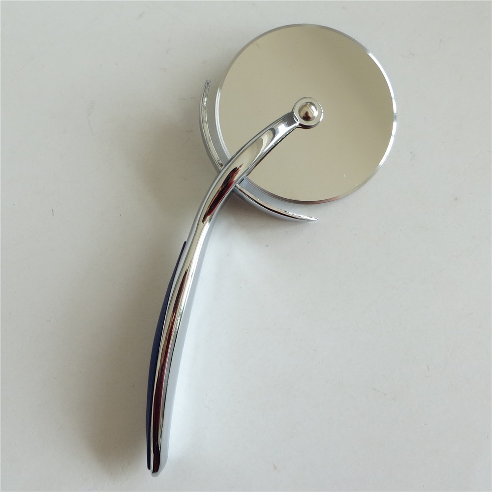 Pizza Cutter