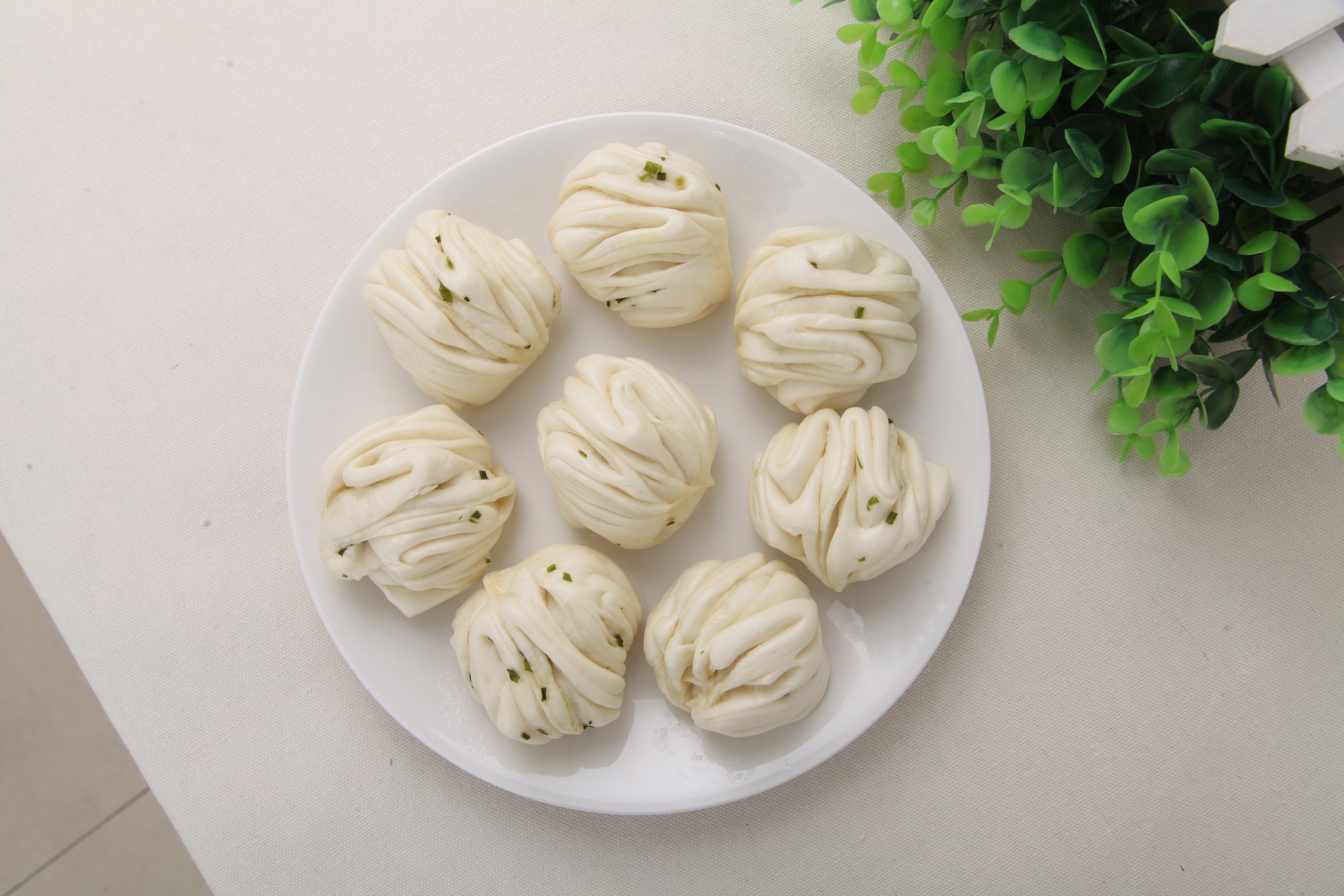Scallion Twisted Bun