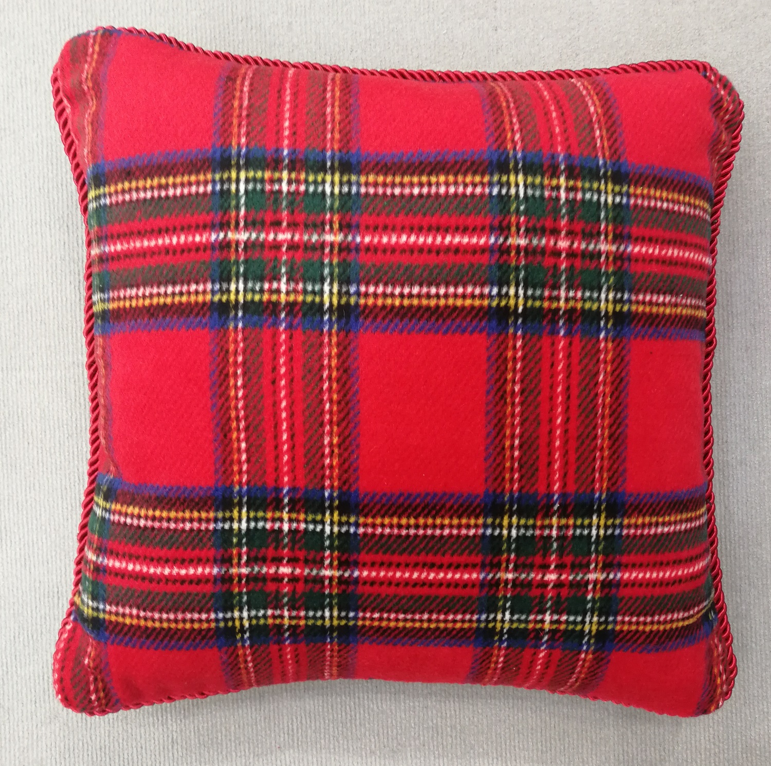 Christmas Plaid Cushion/Cushion Cover/Pillow/Pillow Cover