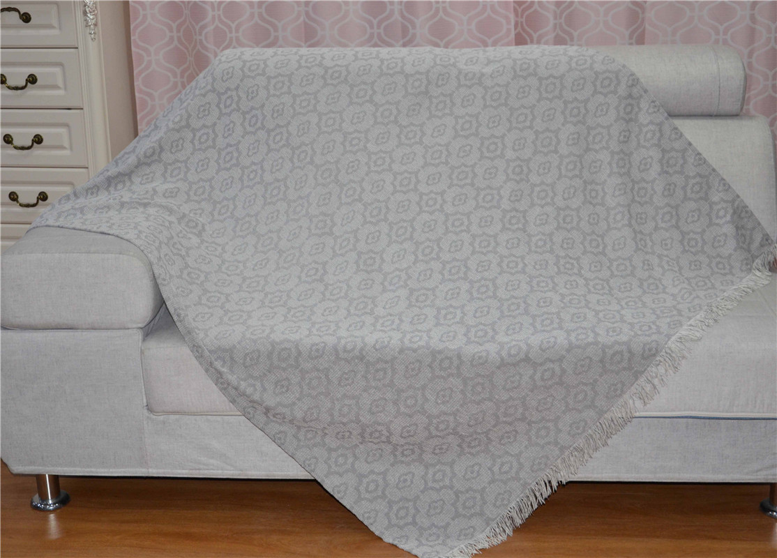 Polyester Chenille Jacquard Blanket/Throw/Sofa Cover/Multi Cover