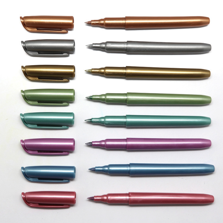 Metallic marker pen