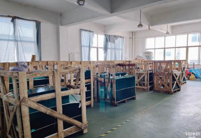 Jinhua Aike Handicraft Co., Ltd. – Plastic photo frames 1