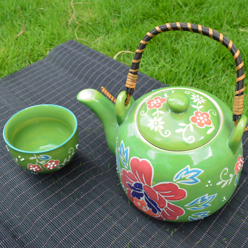 Ceramic tea set