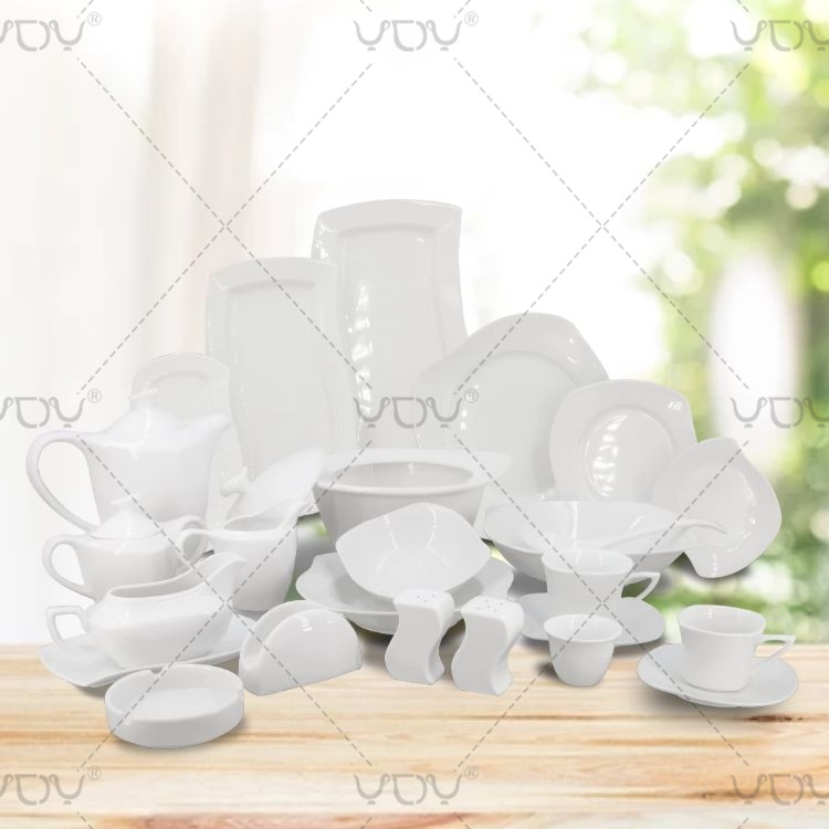 Plates and bowls sets white modern ceramic bone china turkish dinnerware set