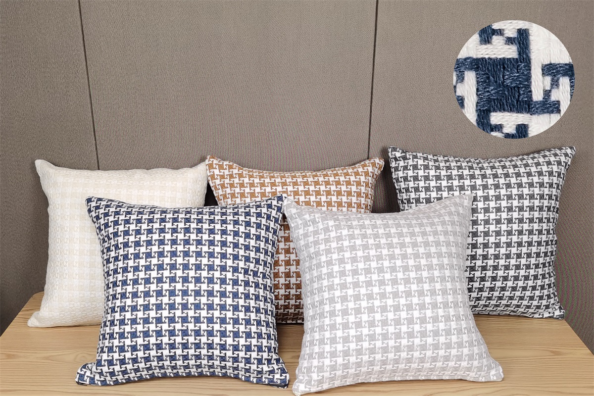 Cushion Cover Yarn Dye