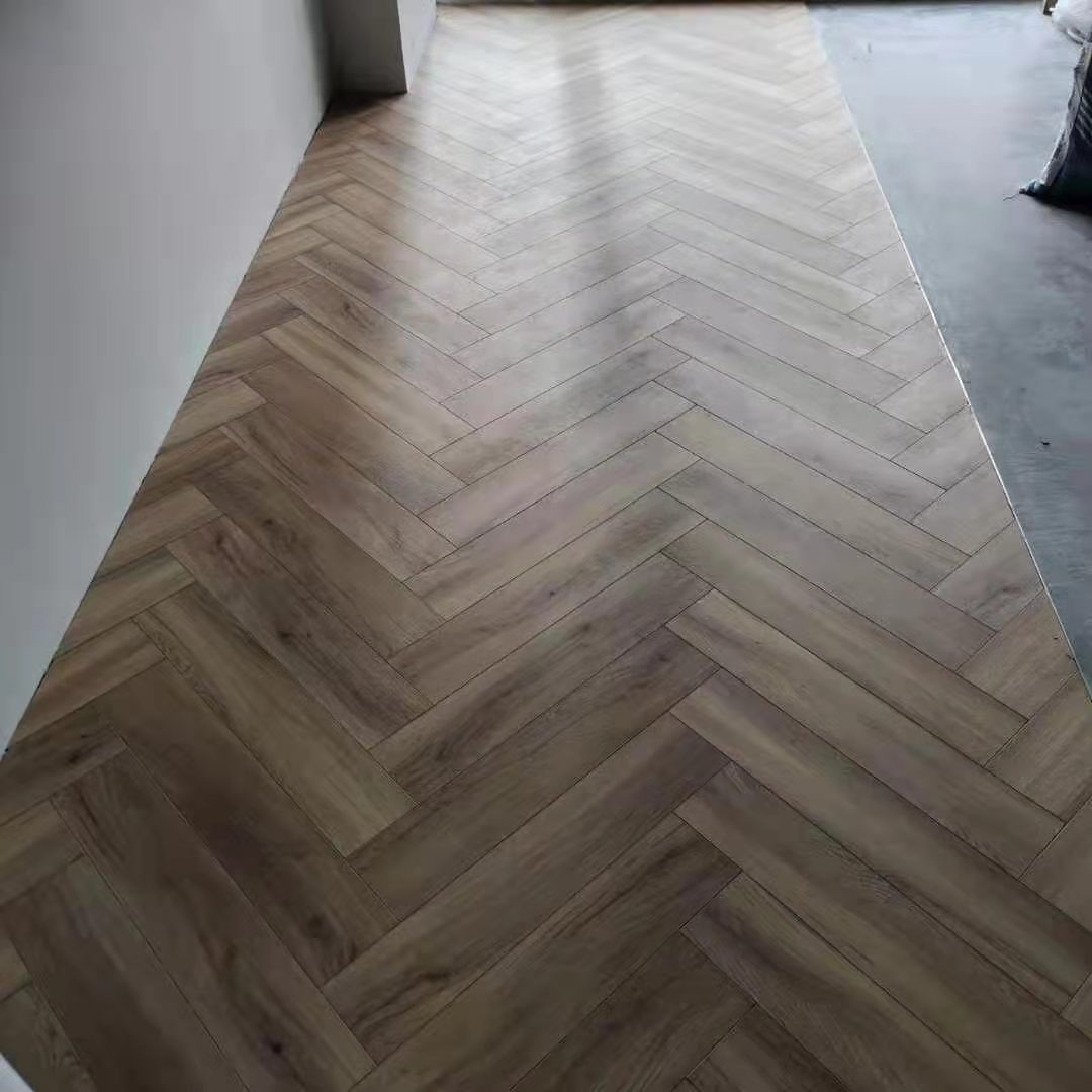 hot sale click lock plastic spc flooring vinyl tiles vinyl flooring 5mm