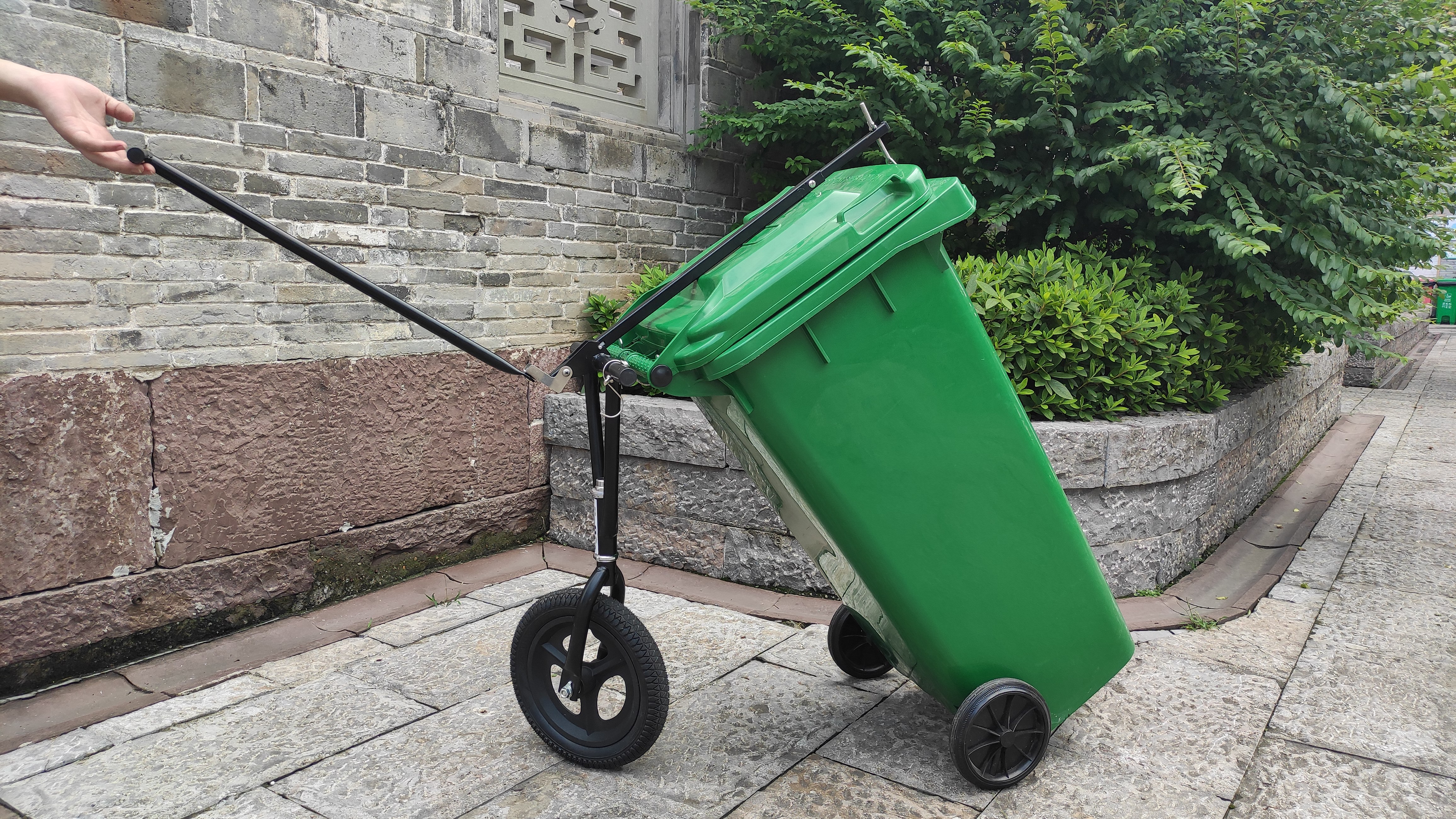 NINGSHING WorkEZ EzBin Patent Holder household portable trash bin trailer Wheelie Bin Helper