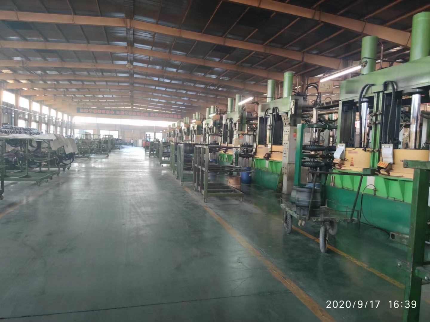 Jiangsu Loyal International Trading Co., Ltd. – motorcycle tires 1
