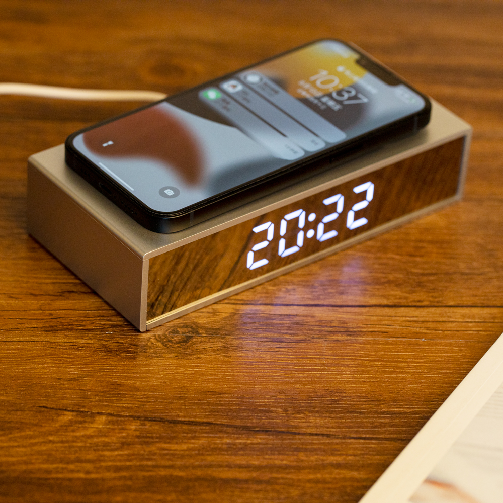 Fast Charging LED Desktop Qi Wireless Charger Time Temperature Voice Control Digital Alarm Clock