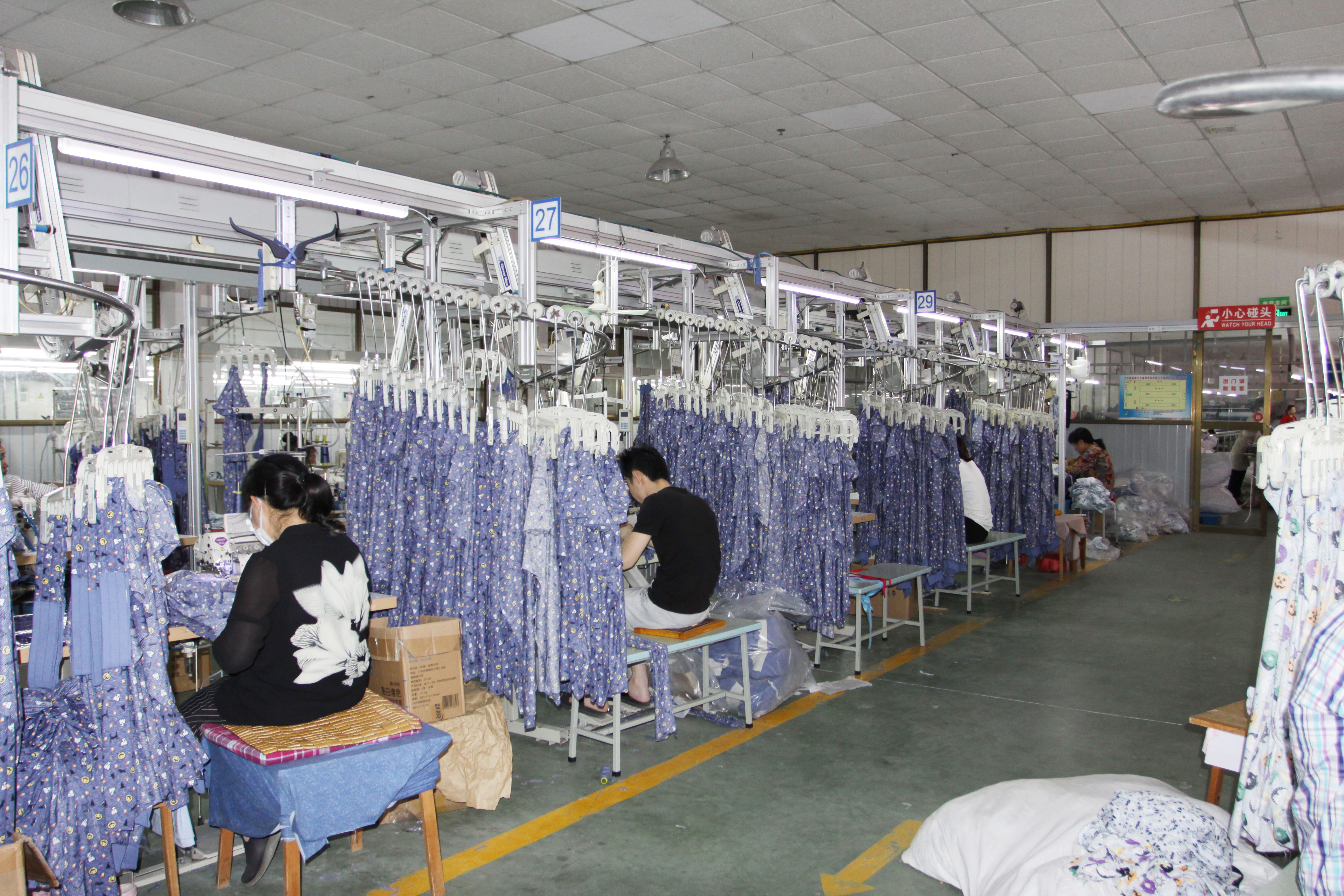 Jiangsu Sailiya Arts and Crafts Clothing and Textile Products Co., Ltd. – Other Men's Wear 2