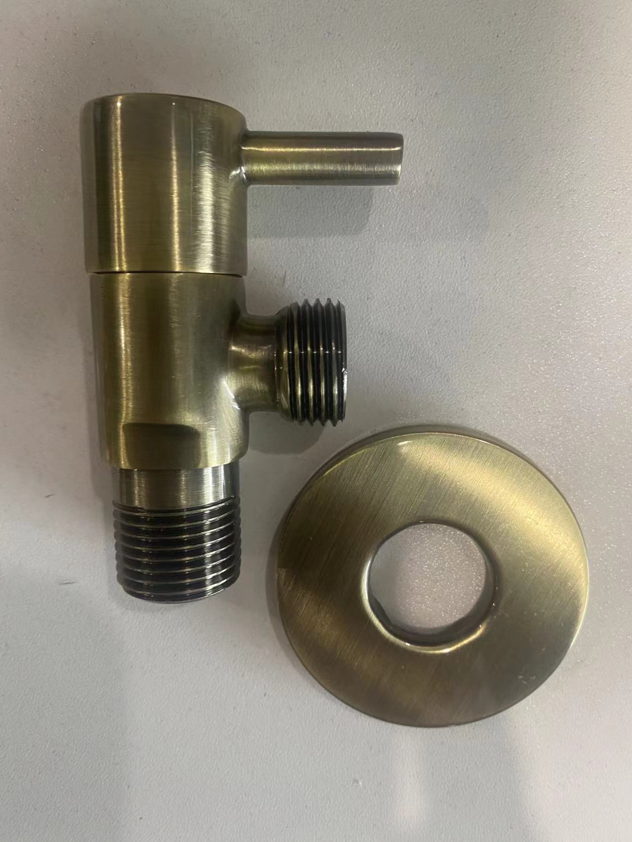 Ceramic angle valves