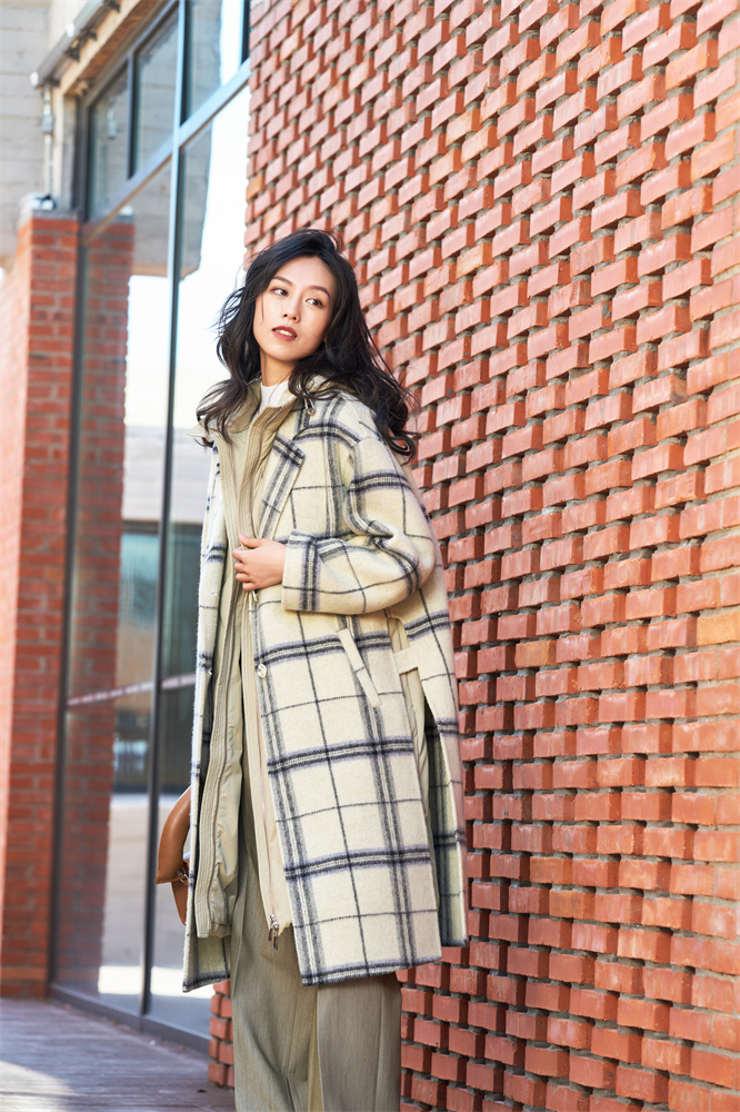 Green plaid long woolen coat