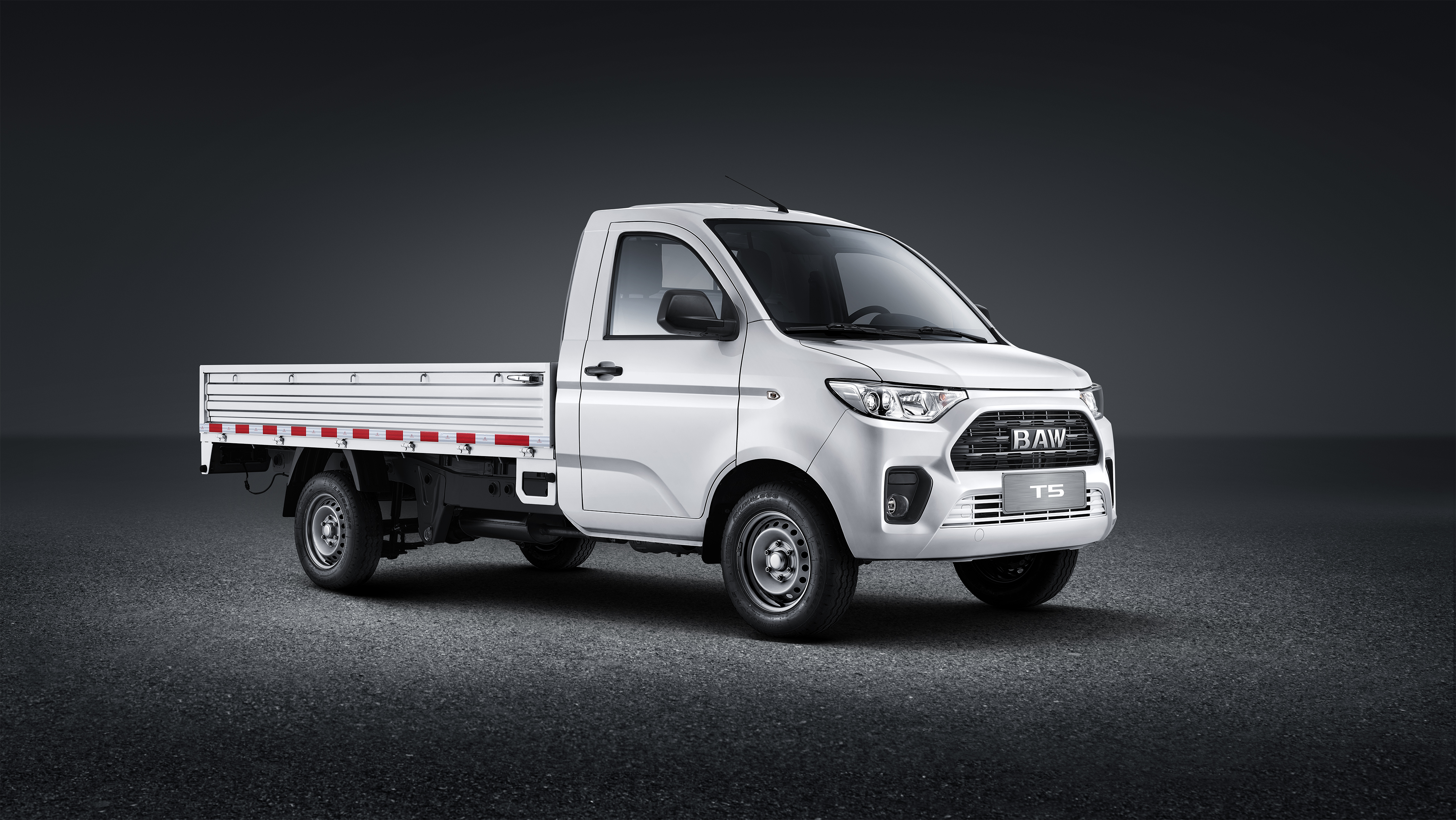 BAW QINGDAO INTERNATIONAL CO.,LTD – llanta de caucho 2