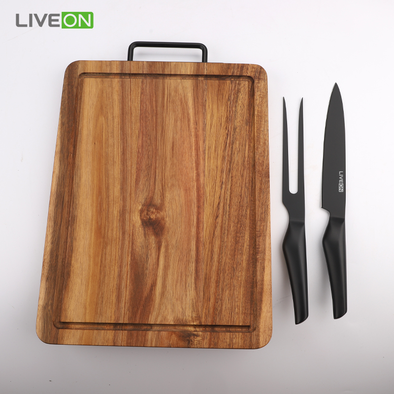 Carving set with wooden board