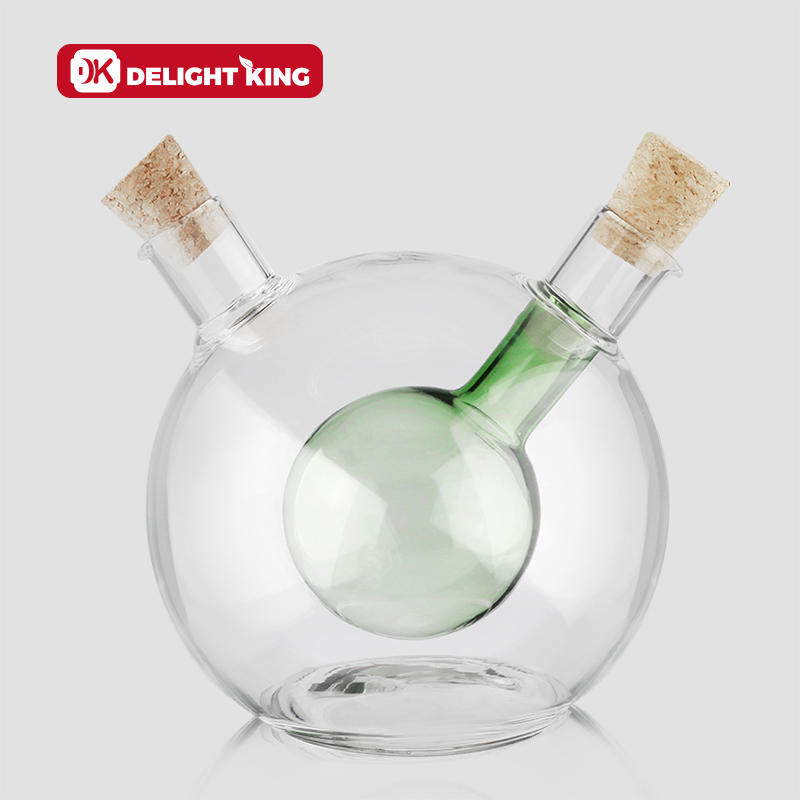 2 in 1 Caster Oil and Vinegar Bottle of Soy Sauce Vinegar Bottle Oil Vinegar Cruet 2 Dispensers in 1