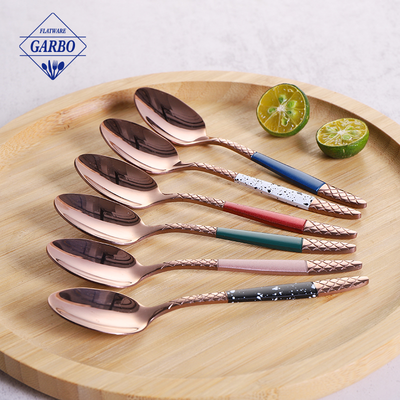 Stock 201 Stainless steel PVD gold cutlery set for hotel home use