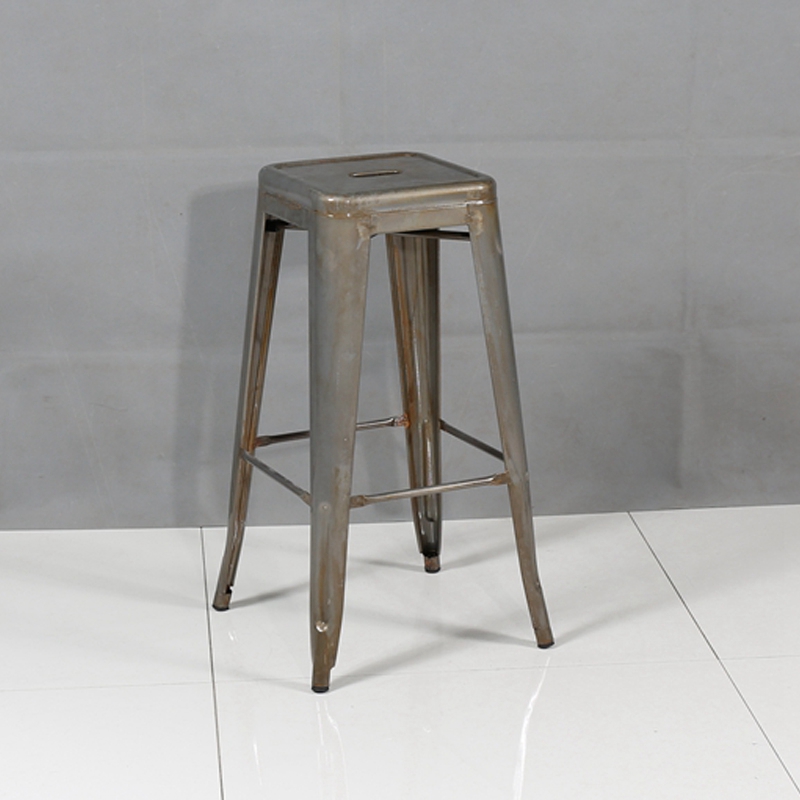 China cheap antique stackable bar chair metal bar stools wholesale