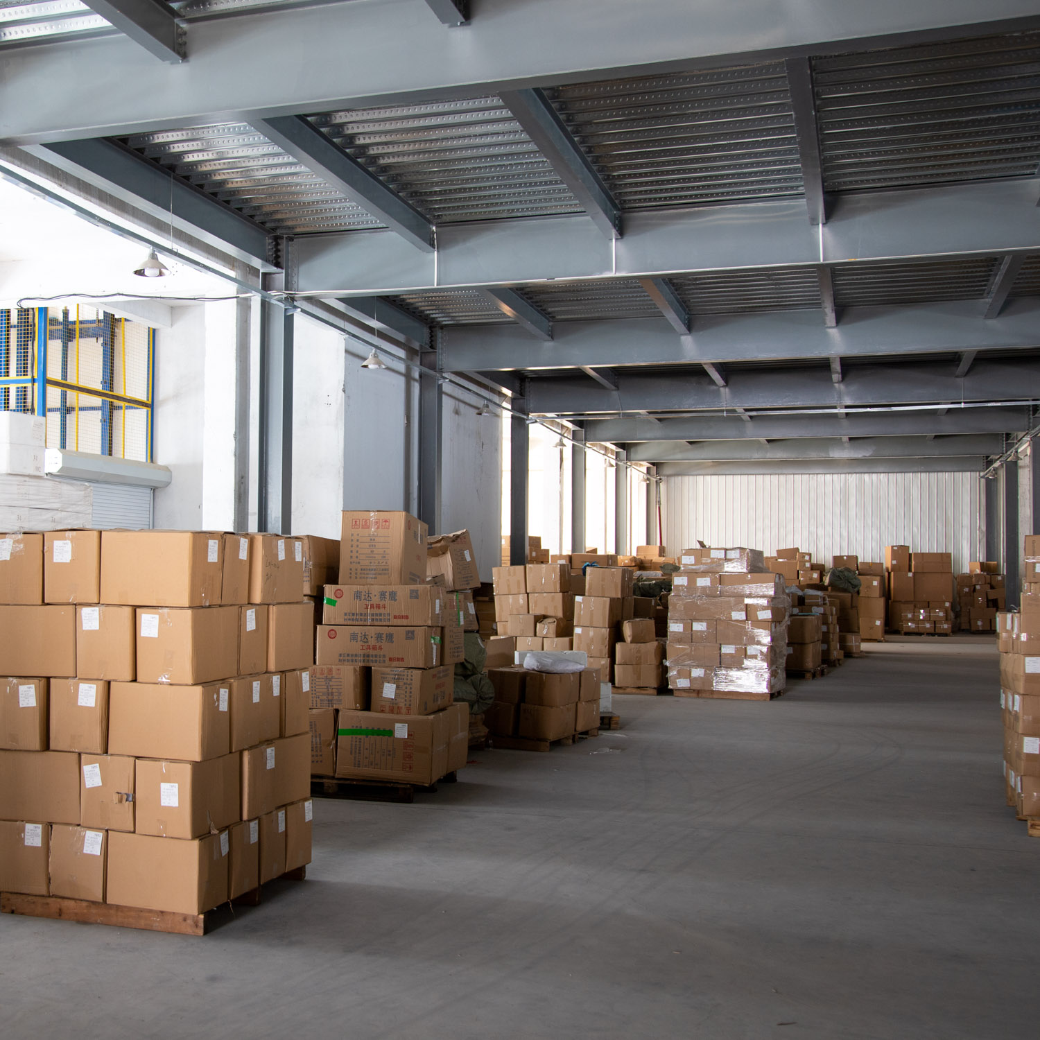 Wuxi Tenghui International Trading Co., Ltd. – bujía de encendido 3