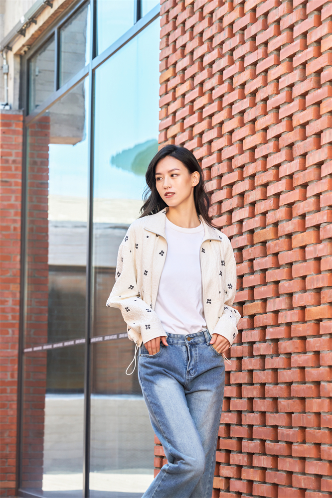 Casual jacket with jacquard