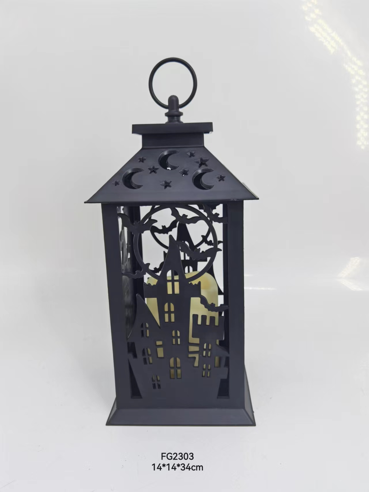 Halloween lantern with light