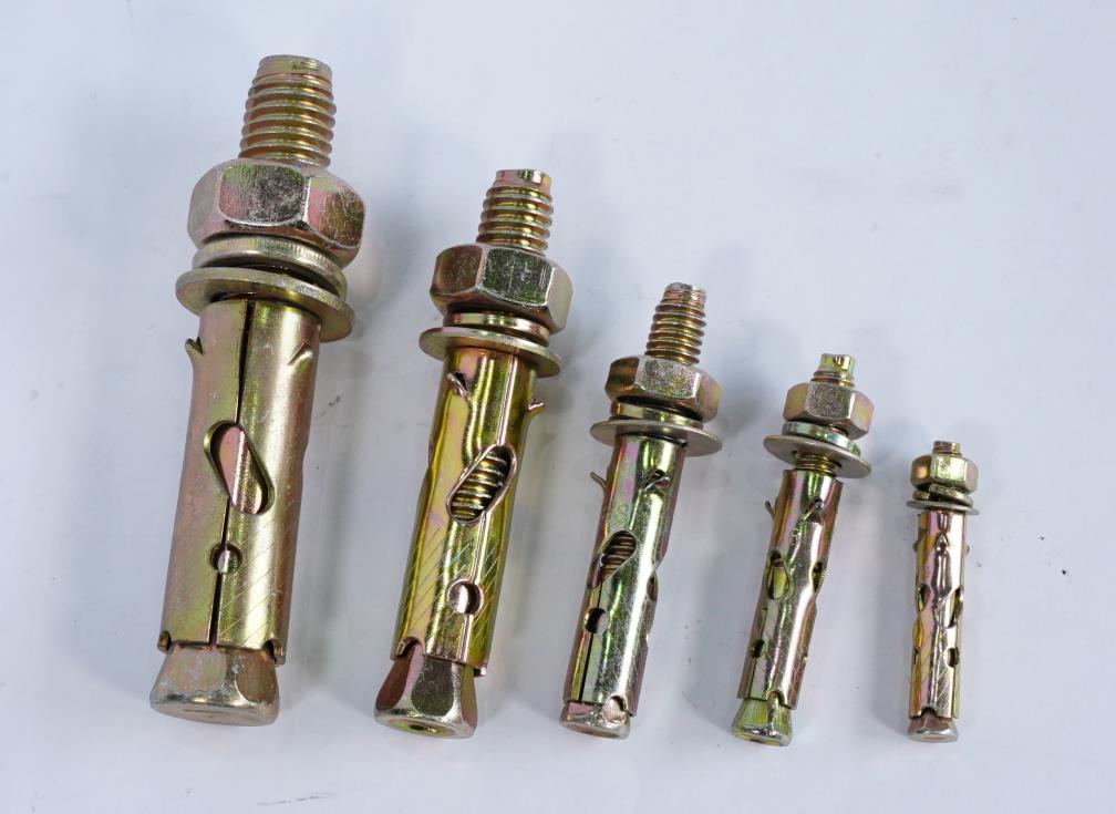 Wings type sleeve anchor