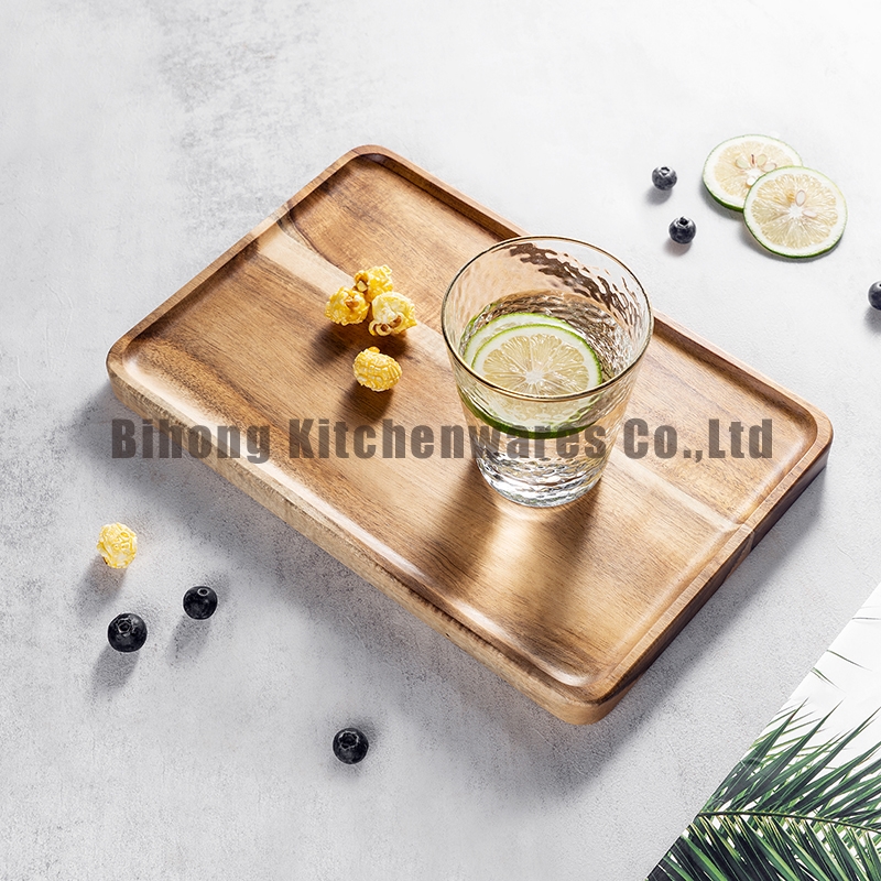 Serving tray