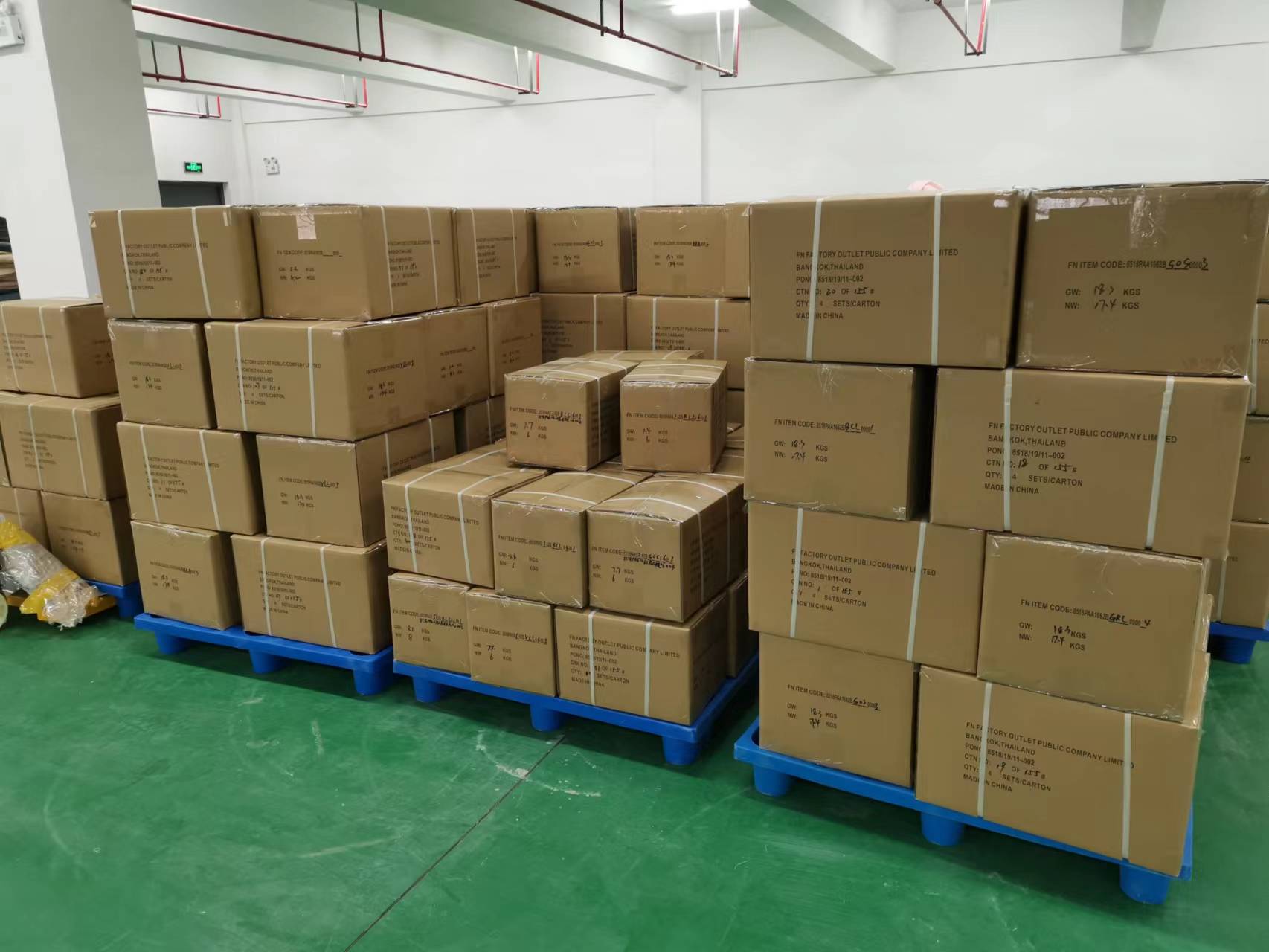 Nantong Xiaoxuan Window Textile Technology Co., Ltd. – throw pillows 2