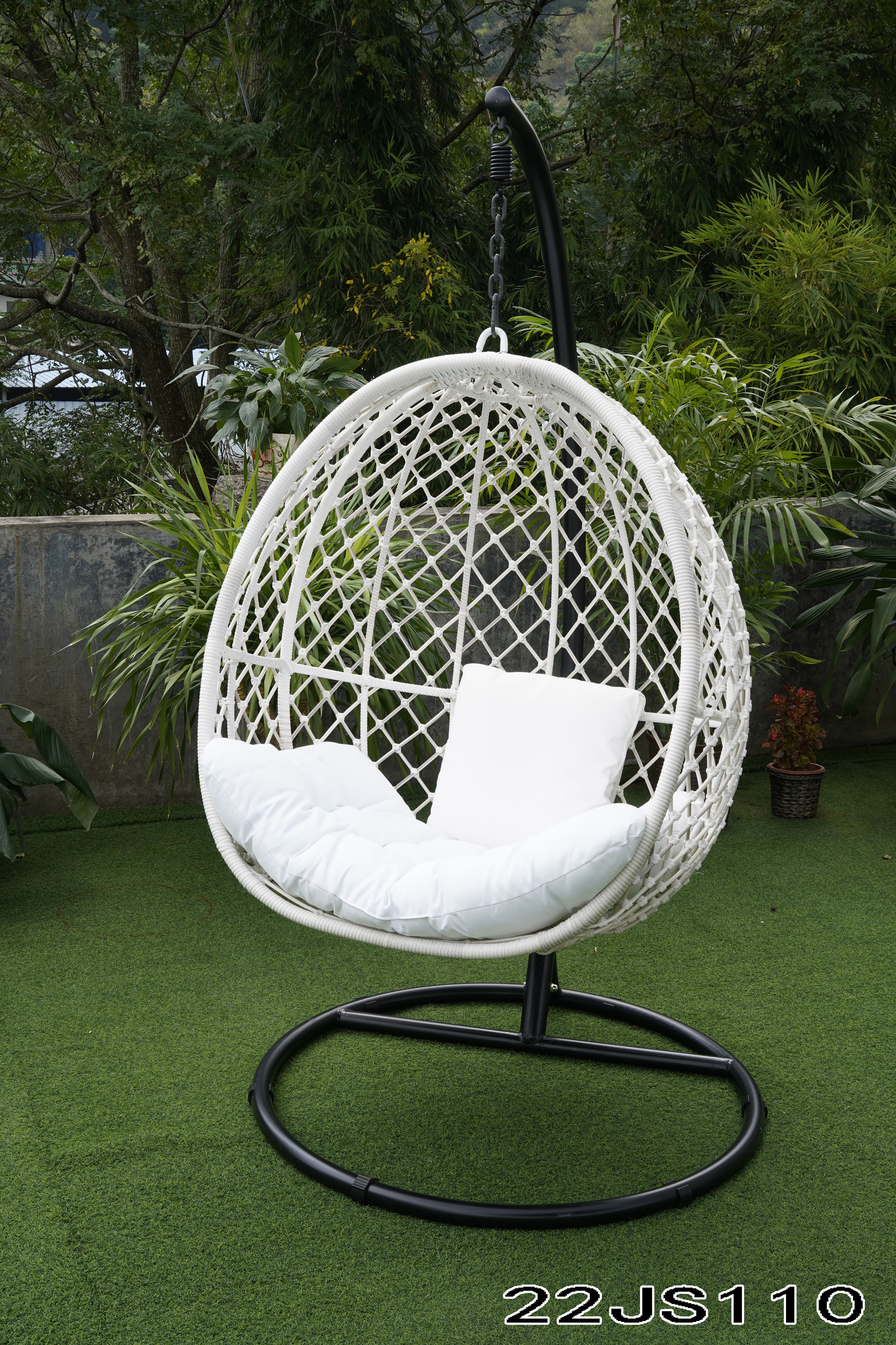 royal garden woven swing lounge