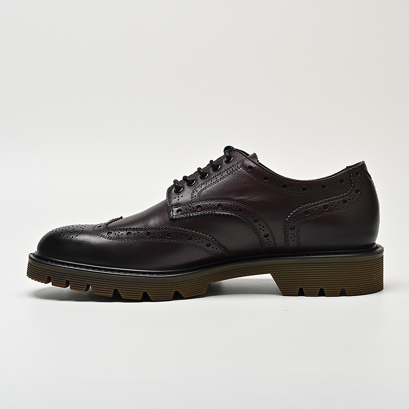 Breathable Wing Tip Business Shoes M999-01