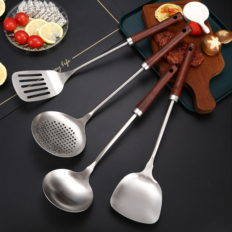 Stainless steel kitchen ware with silver color