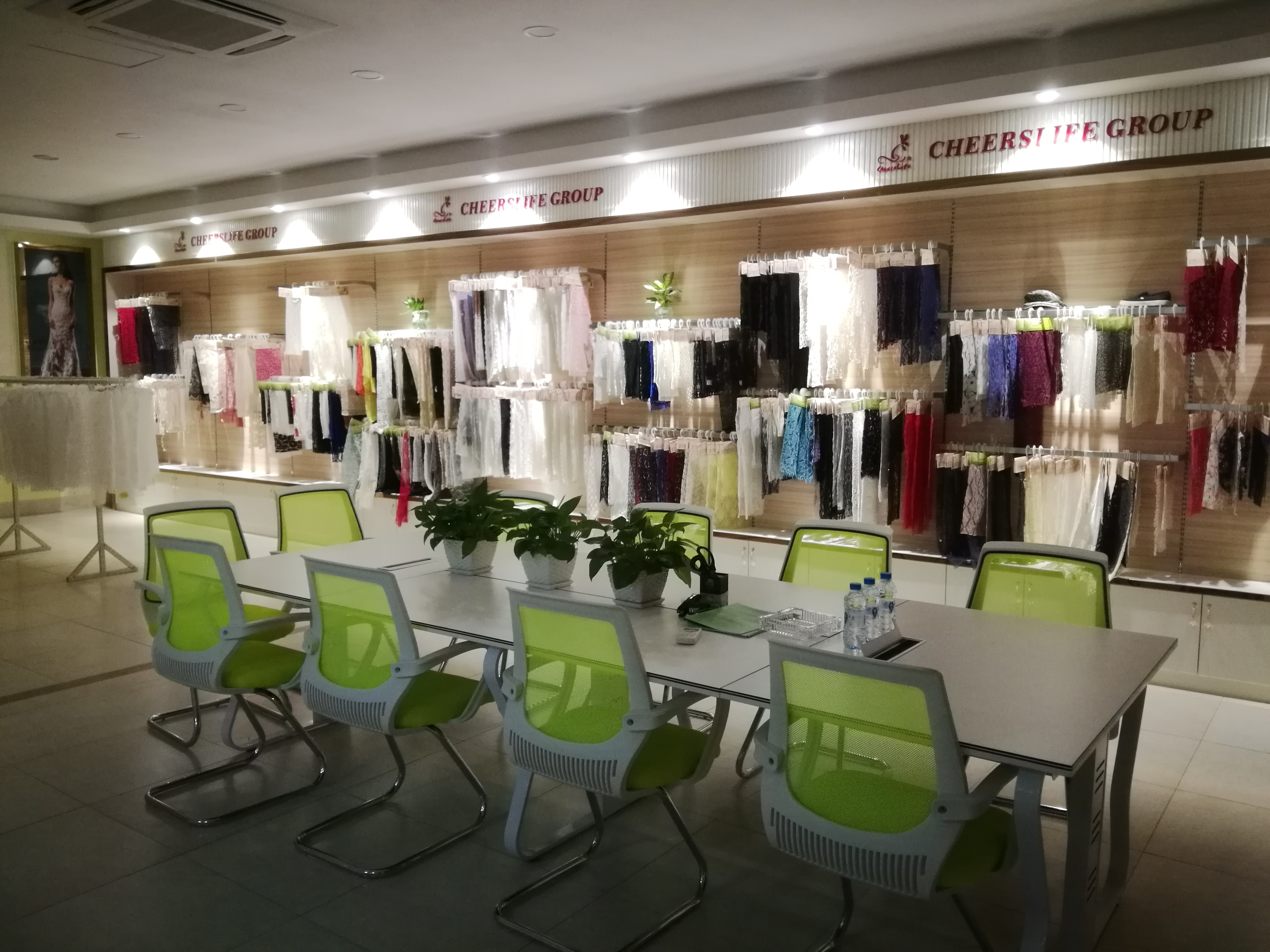 Guangzhou Qiansilai Textile Co., Ltd. – nylon fabric 3
