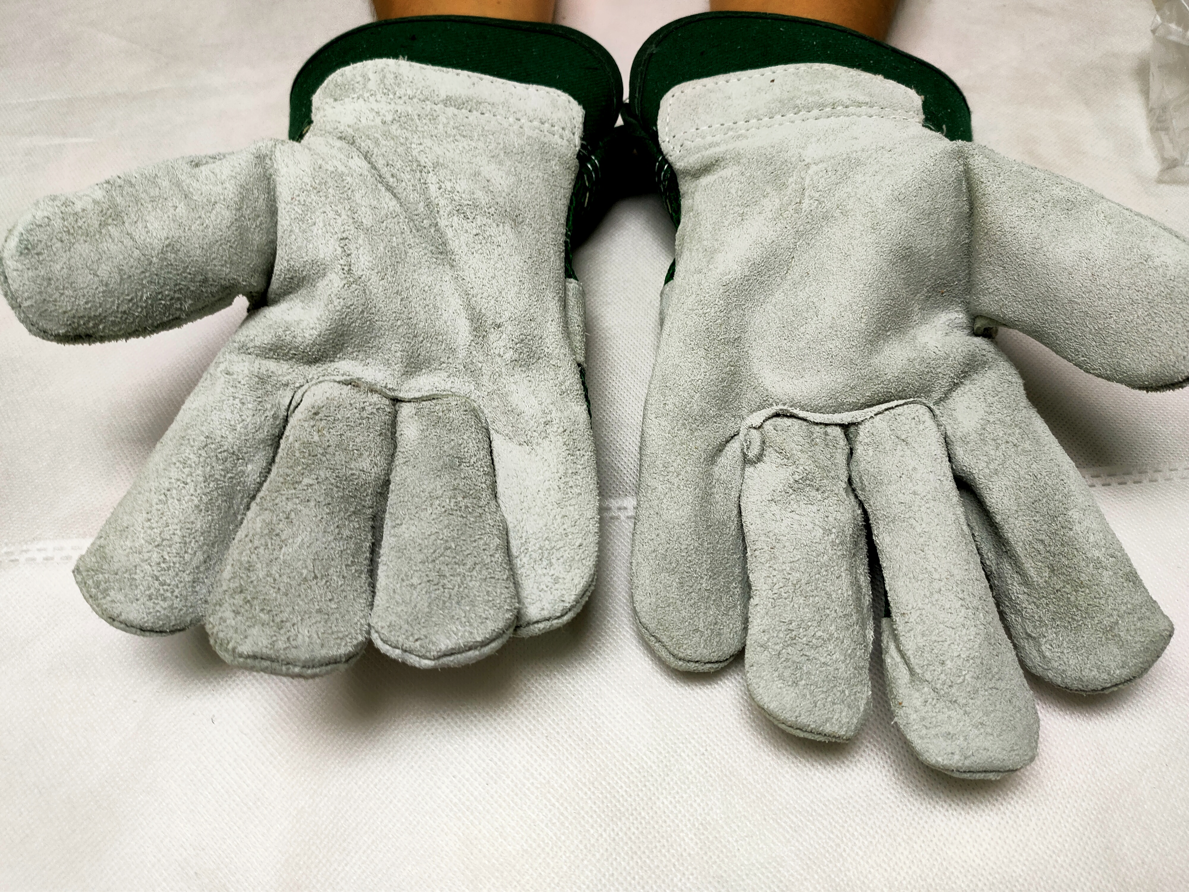 Export Europe supermarket custom sizes hugh cut the branches leather gloves