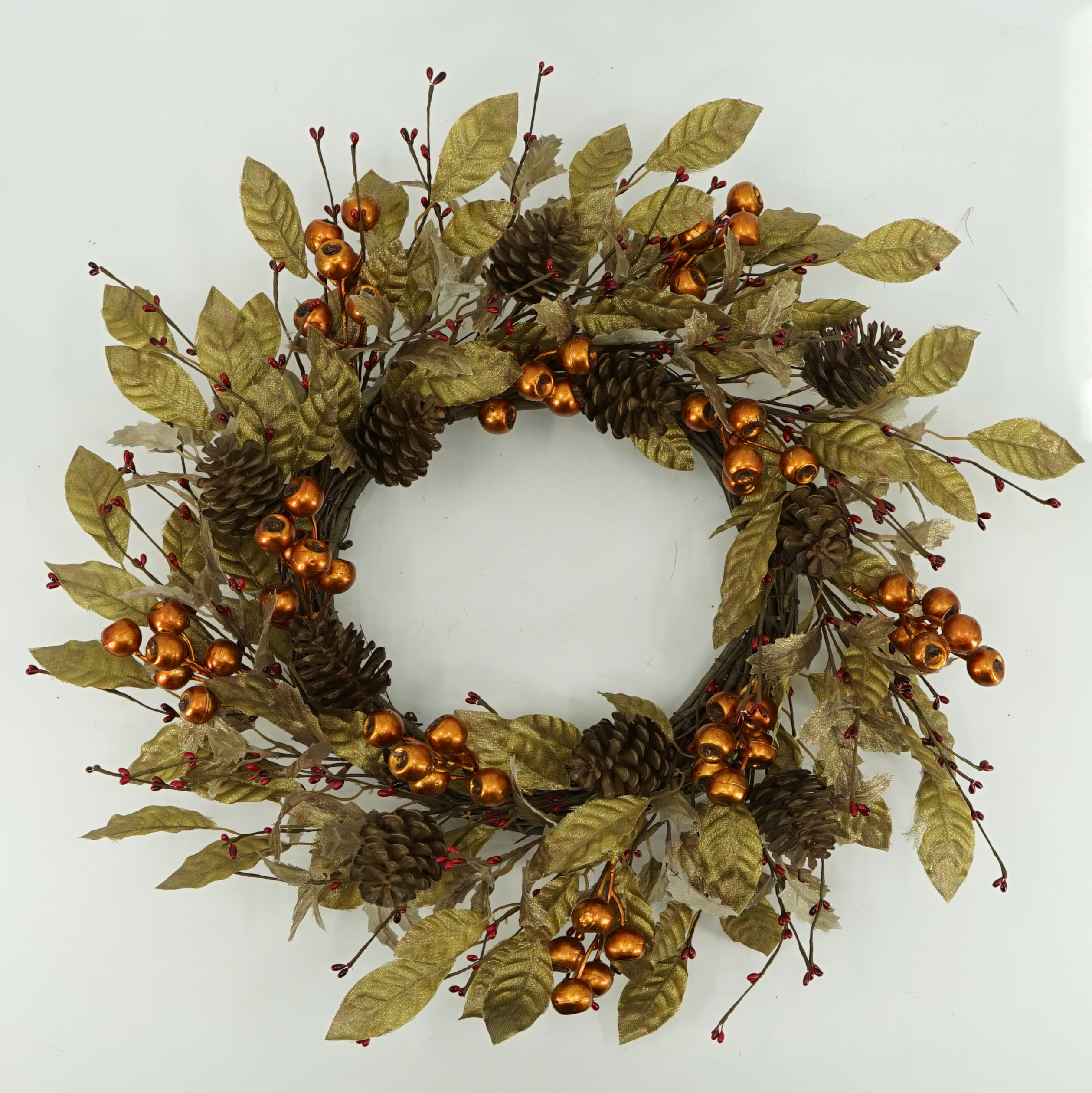 Xmas Gold Ball&pinecone Wreath