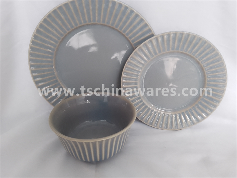 Reactive Glaze Dinnerware Set